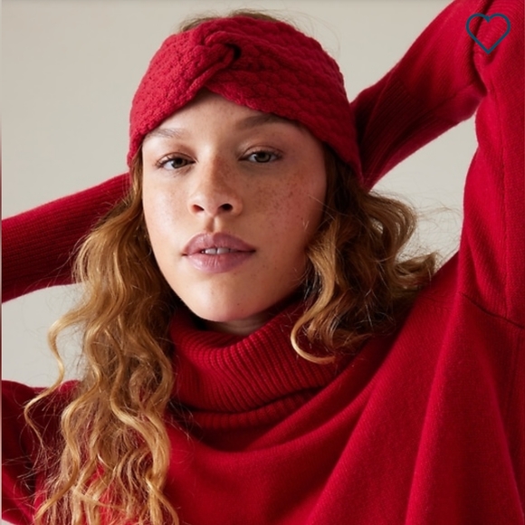🌸 Athleta Cozy Does it Headband in Clover Berry Red NWT - Picture 2 of 11